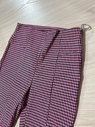Bershka Pantolon