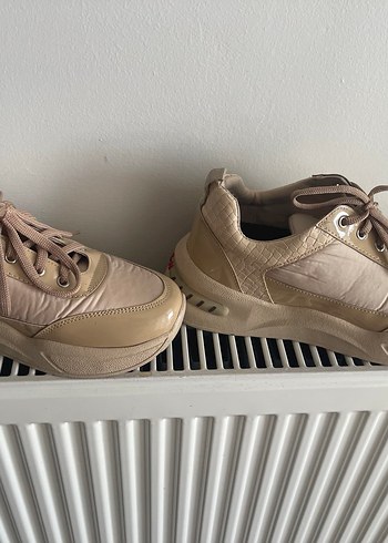 Bej Kadın Dolgu Topuklu Spor Ayakkabı - Görsel 2