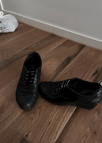 Klasik Deri Kadin Ayakkabi - Görsel 3