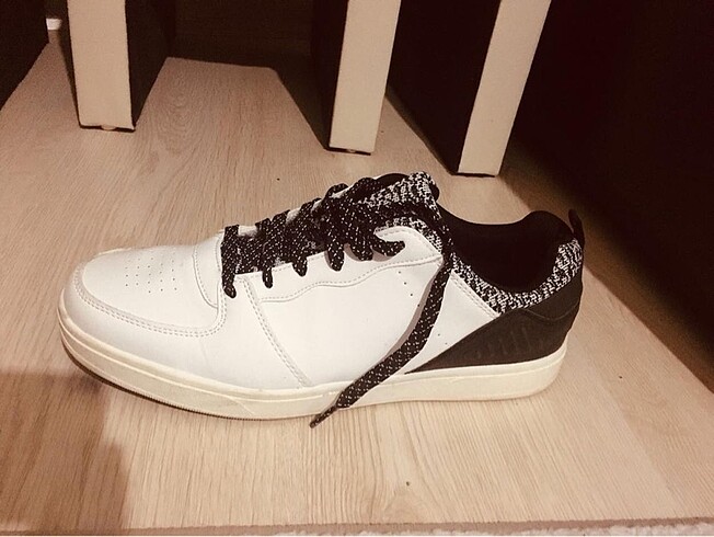 Diğer İhtiyac fazlası spor ayakkabı