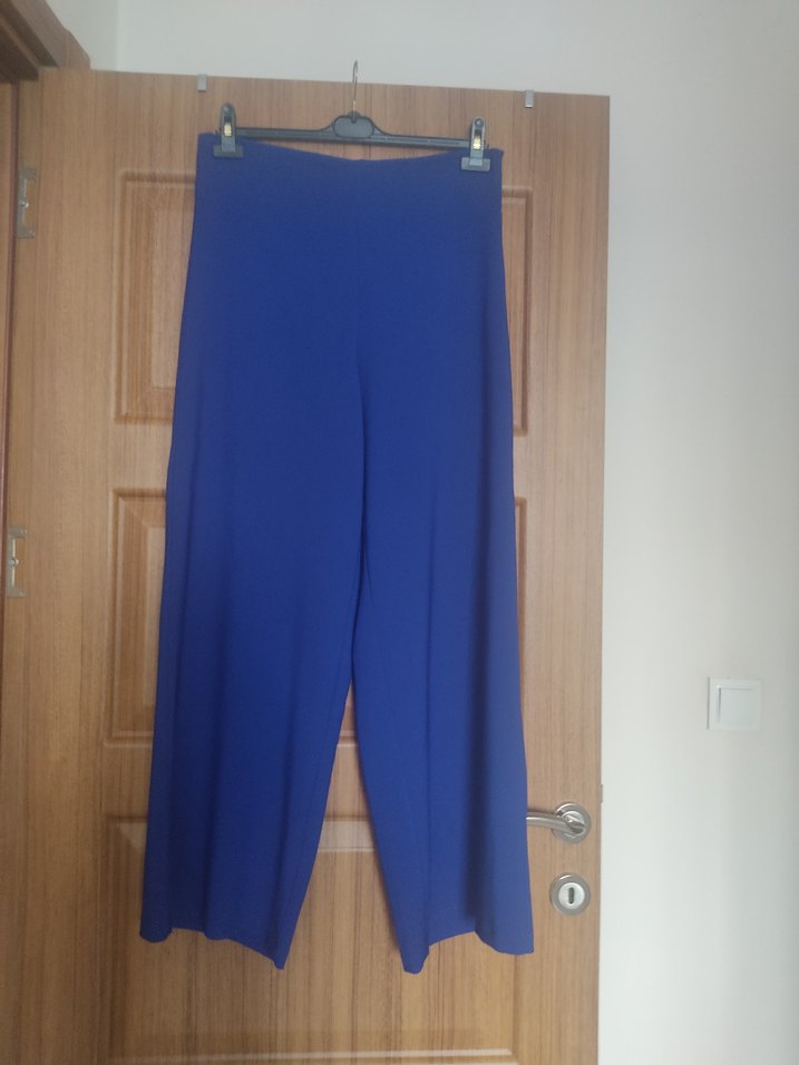 saks renginde bol paça krep pantolon - Görsel 2