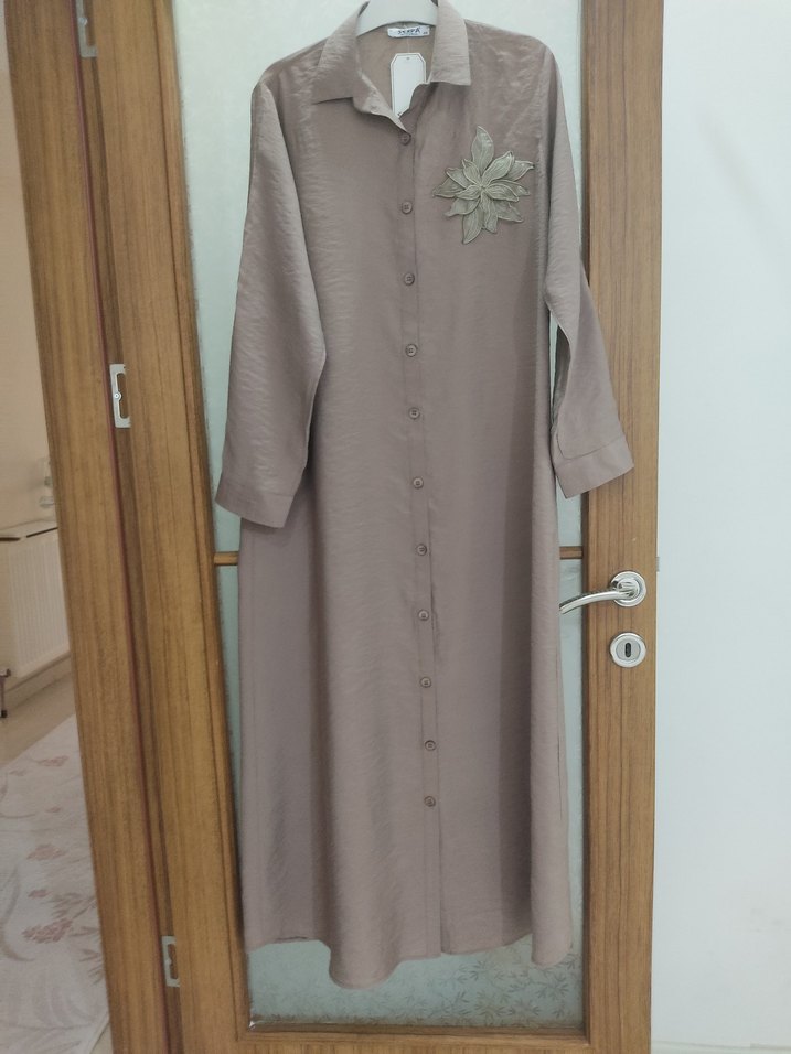 Bej Nakışlı Uzun Keten Elbise - Görsel 3