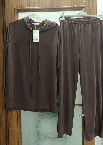 Kadın Kahverengi Rahat Takım Elbise - Görsel 2