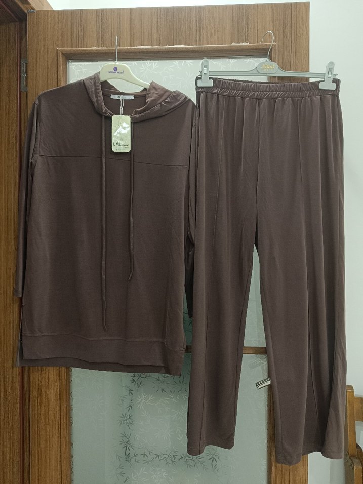 Kadın Kahverengi Rahat Takım Elbise - Görsel 3