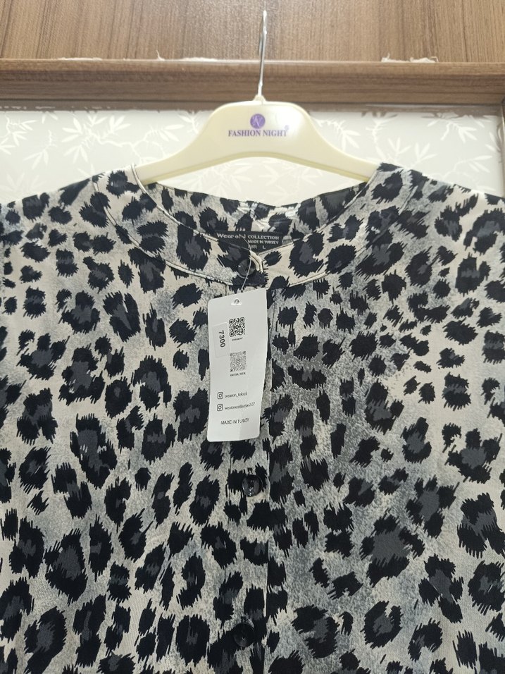 Leopar Desenli Uzun Gri Kadın Elbise - Görsel 3