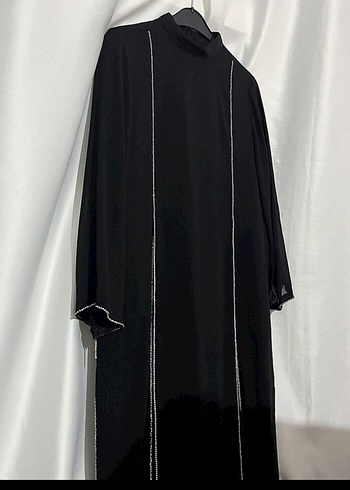 Uzun Siyah Gotik Nakışlı Elbise