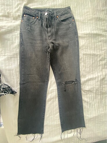 Zara gri mom hesaba