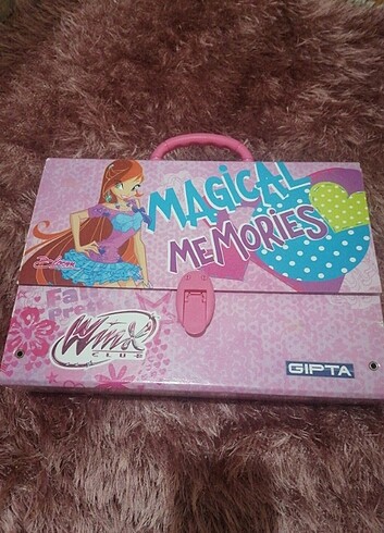 Winx Club Klasör çanta