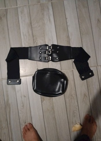 Diger Siyah Deri Gotik Kemer ve çanta