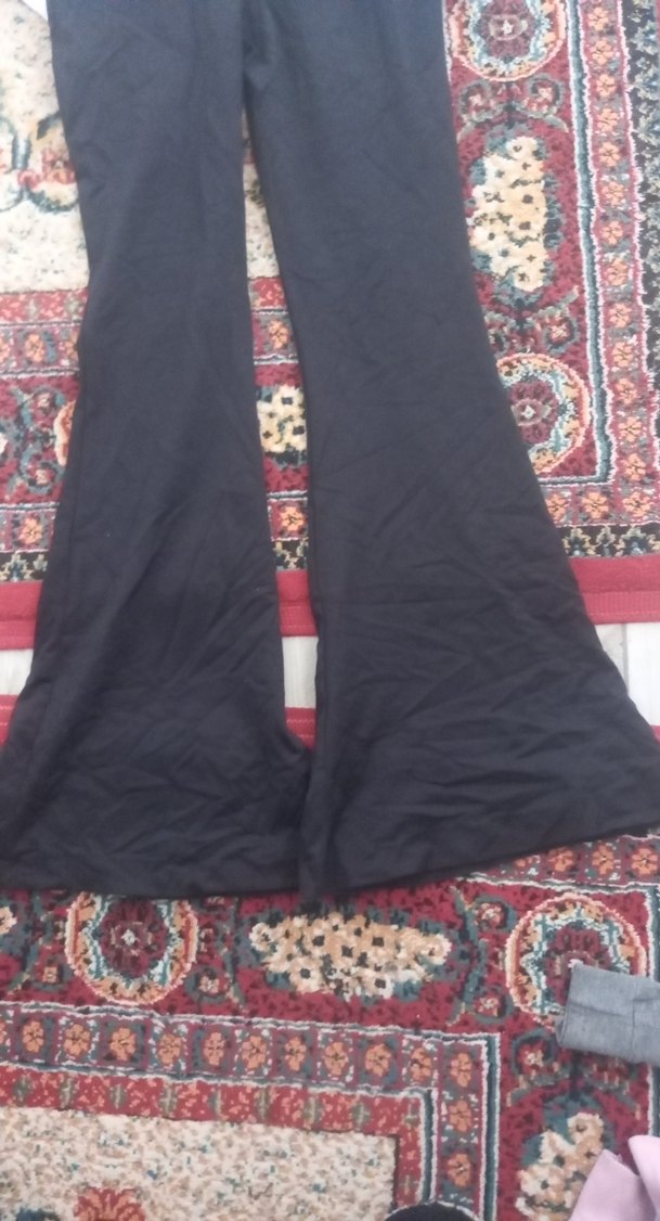 Kadın Siyah Kemerli Uzun Kumaş Pantolon - Görsel 2