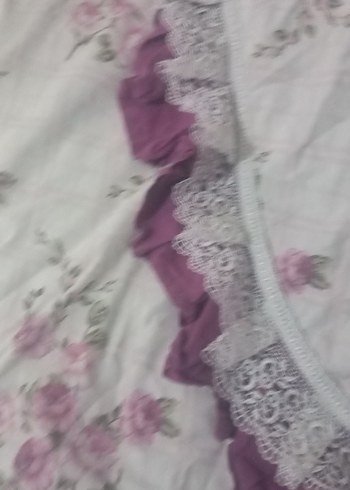 Pastel Mor Çiçek Desenli Yatak Örtüsü - Görsel 3