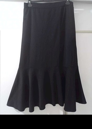 Uzun Siyah Fırfırlı Kadın Etek - Görsel 2