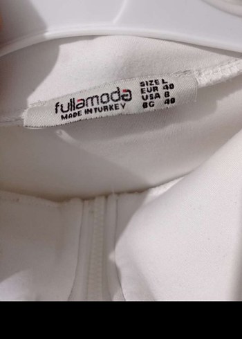 Kadın Beyaz Yarım Fermuarlı Sweatshirt - Görsel 3