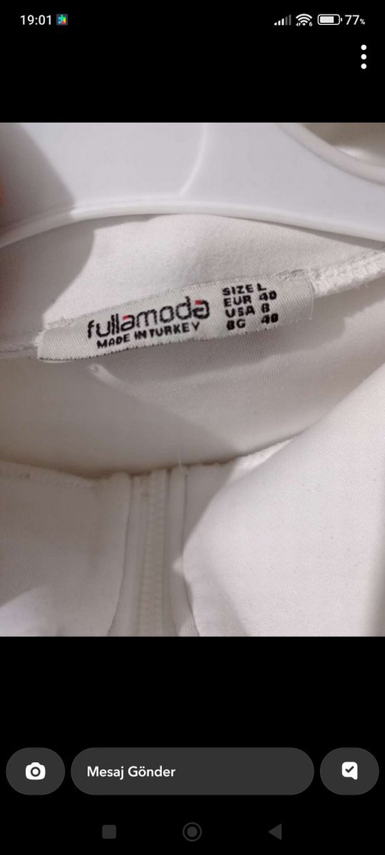 Kadın Beyaz Yarım Fermuarlı Sweatshirt - Görsel 3