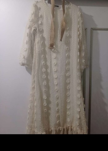 Uzun krem tül Pamuk Elbise - Görsel 2