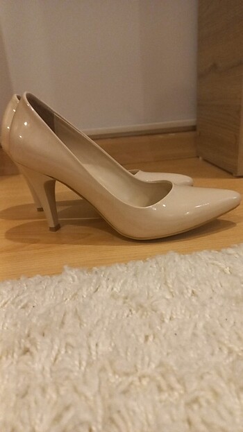 Diğer Stiletto