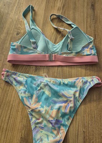 Bohem Tarz Pastel Renkli Bağlamalı Bikini