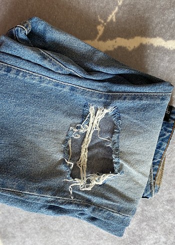 xs Beden Mavi Yırtık Jean