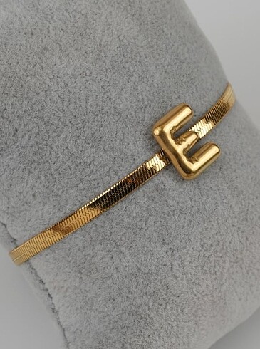 İtalyan Ezme E Harfli Gold Çelik Bileklik