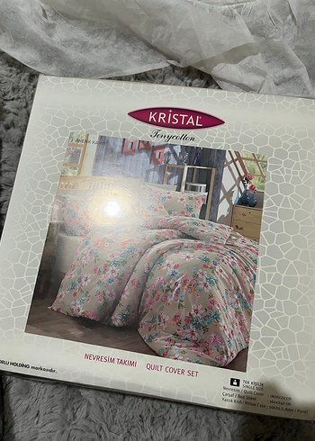 Pastel Çok Renkli Desenli Kristal Nevresim Takımı zorlu