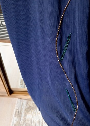 Mavi Nakışlı boncuk işlemeli abaya - Görsel 2