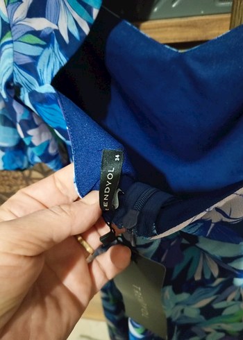 Mavi V Yakalı Drapeli Midi Elbise - Görsel 7