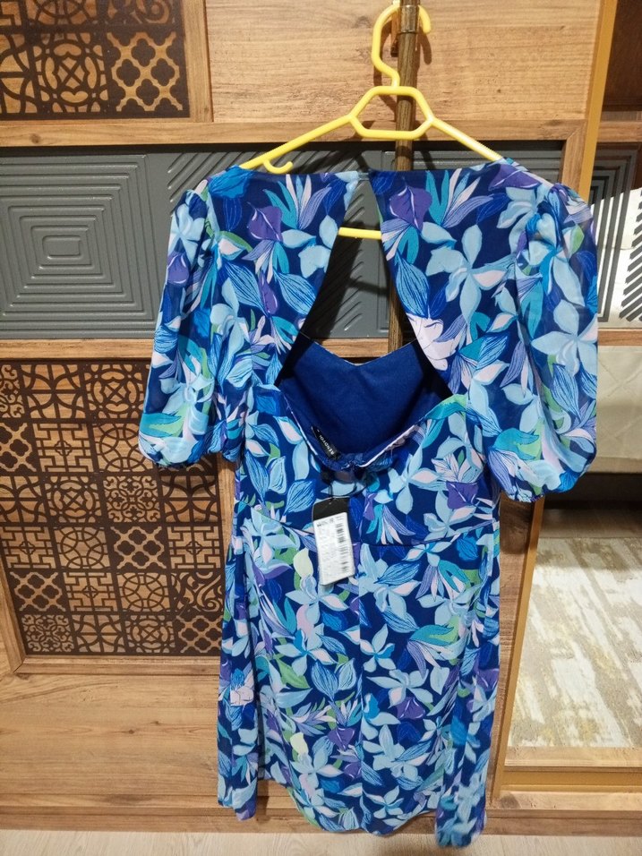 Mavi V Yakalı Drapeli Midi Elbise - Görsel 2