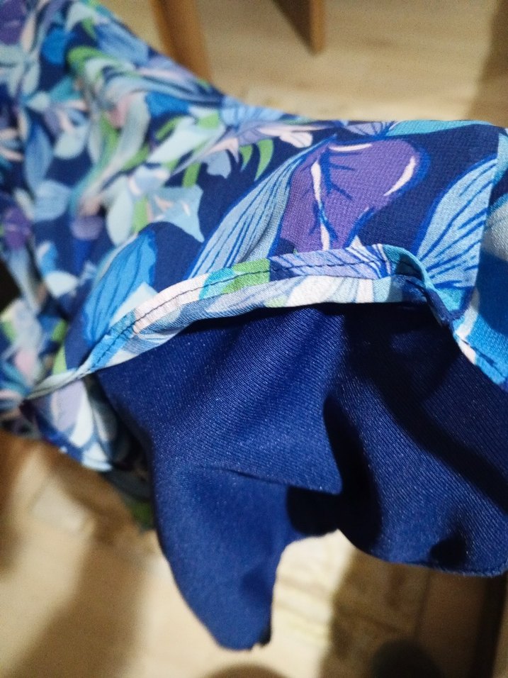 Mavi V Yakalı Drapeli Midi Elbise - Görsel 5