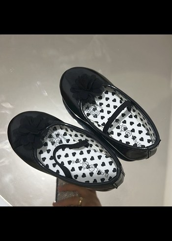 Parlak Siyah Kız Çocuk Babet Ayakkabı sıfır ürün - Görsel 5