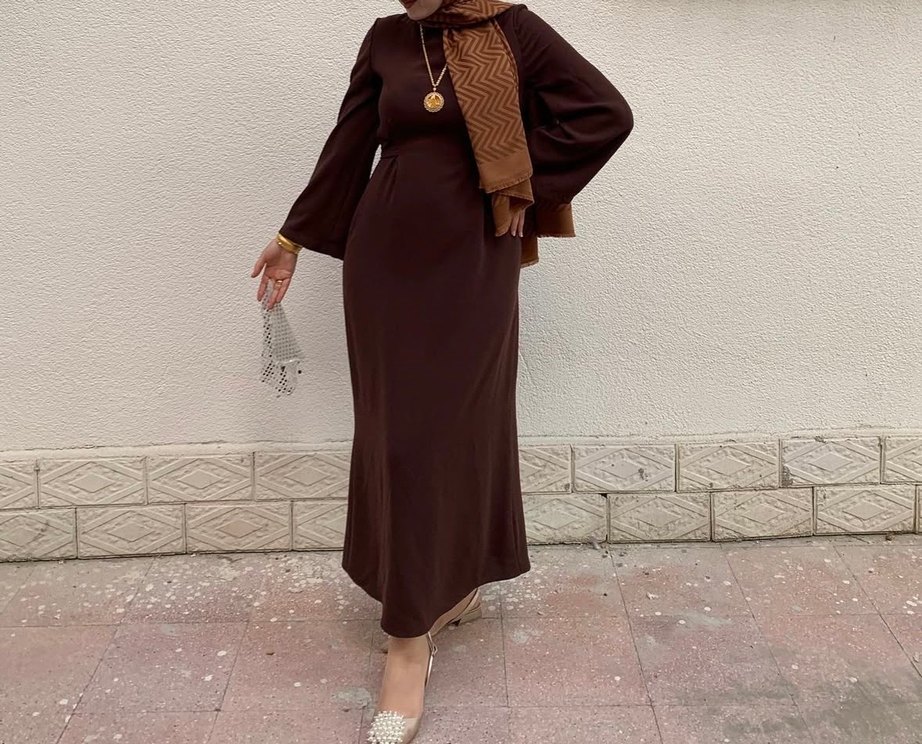 Uzun Kollu Koyu Kahverengi  Elbise - Görsel 2