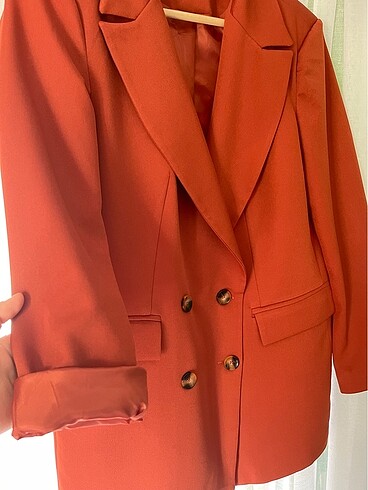 Turuncu düğmeli oversize Blazer ceket