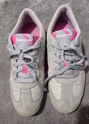 39 Beden Reebok spor ayakkabı 