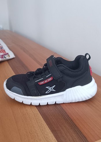 Kinetix Erkek Çocuk Siyah Kinetix Cırt Cırtlı Spor Ayakkabı