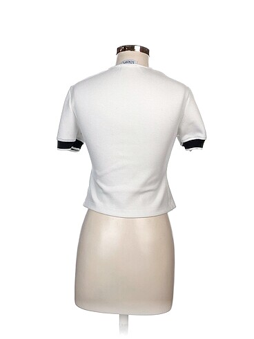 36 Beden Loewe Bluz %70 İndirimli.