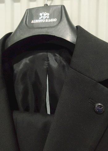 Düğmeli Siyah Erkek Takım Elbise ı - Görsel 2