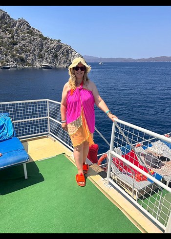 Pembe Bağlamalı Mini Pareo
