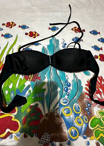 40 Beden Siyah Baskılı Mini Bikini Üstü