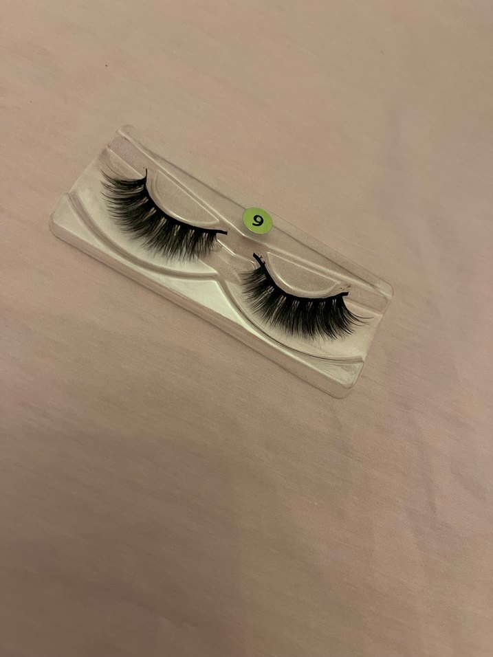 3D Doğal Görünümlü İpek Etkili Takma Kirpikler  - Görsel 2