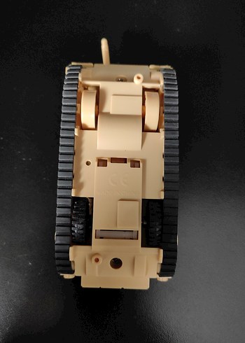 Beyaz Kamuflajlı Oyuncak Tank - Görsel 3