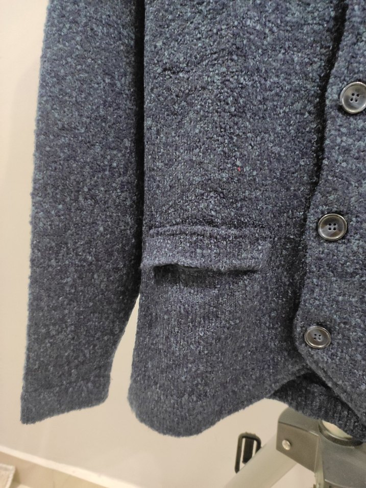 Düğmeli koyu mavi Erkek Yün Hırka - Görsel 4