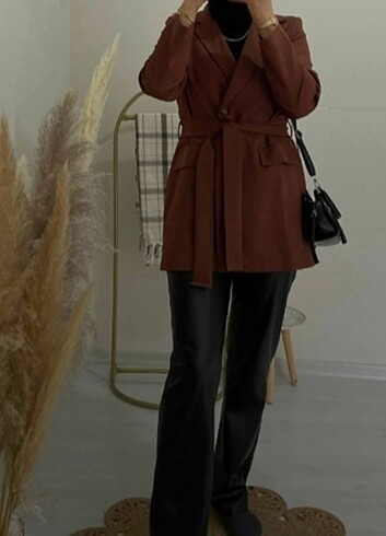 Trendyol & Milla Kemerli blazer ceket