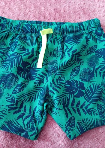 LC Waikiki Erkek Çocuk Yeşil Desenli Rahat Şort