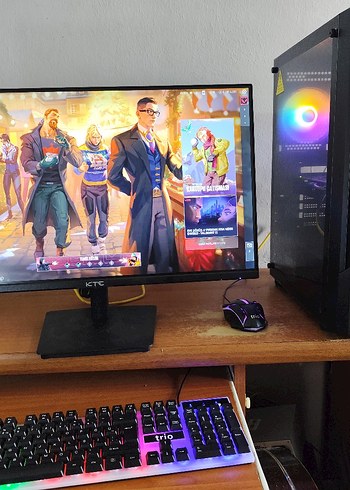 Çok Renkli Oyun Monitörü ve RGB Klavye - Görsel 2