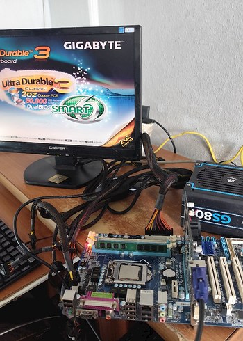 Corsair GS800 800W Güç Kaynağı - Görsel 2