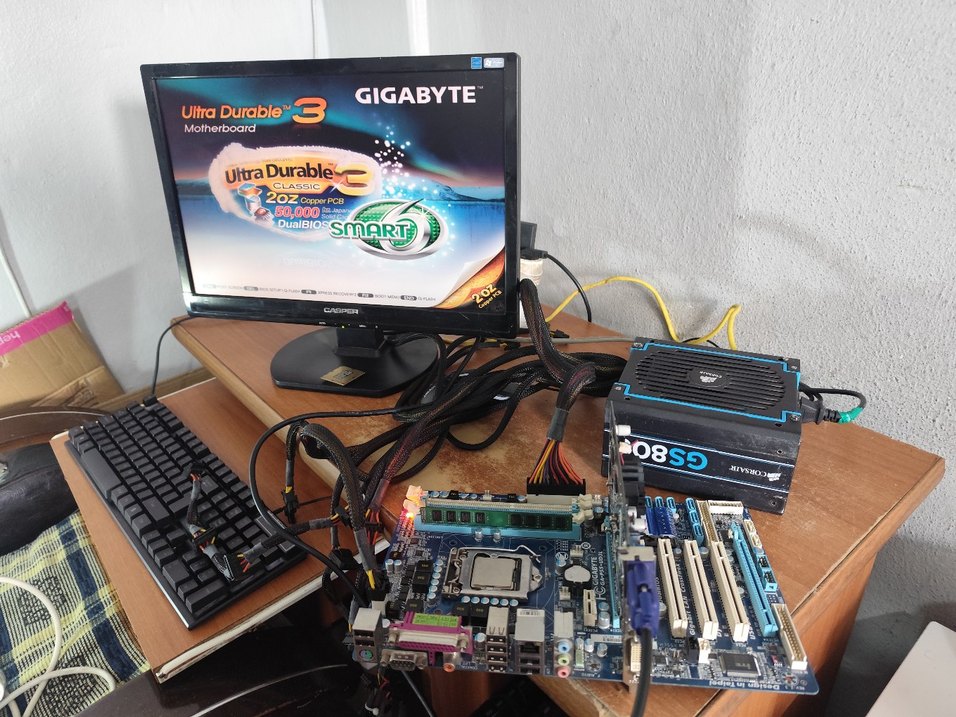 Corsair GS800 800W Güç Kaynağı - Görsel 2