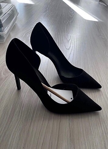 Mango Mango asimetrik stiletto siyah