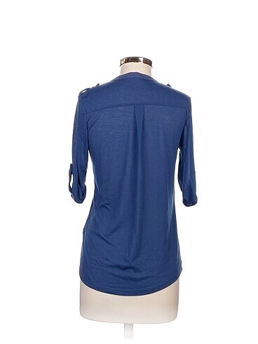 m Beden LTB Bluz %70 İndirimli.