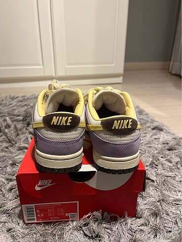 36,5 Beden çeşitli Renk NIKE DUNK LOW PREMIUM
