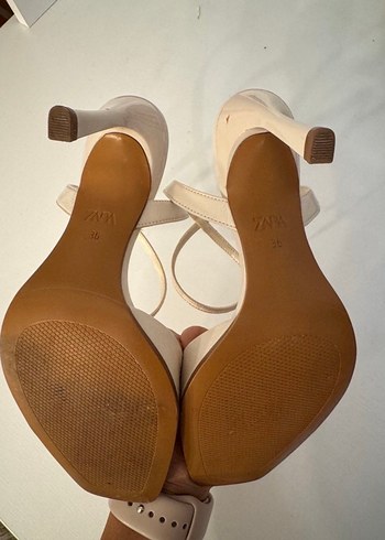 Beyaz Minimalist Kadın Topuklu Sandalet - Görsel 4