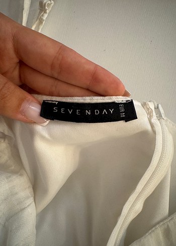 Düğmeli Beyaz Mini Keten Elbise - Görsel 4